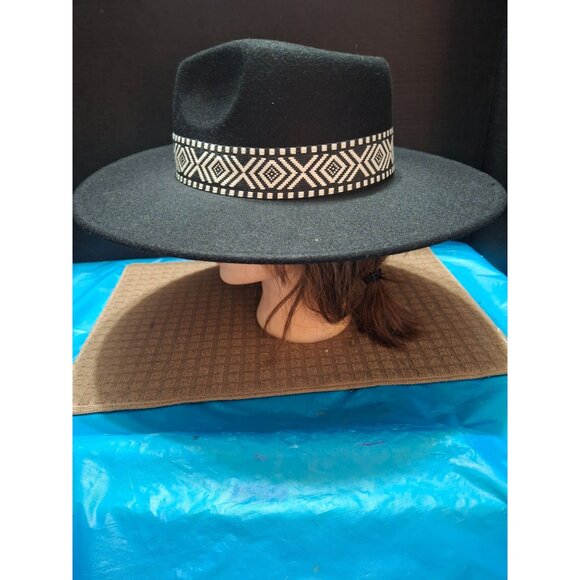 Wide-Brim Black Wool Fedora With Geometric Band One Size - Picture 4 of 8